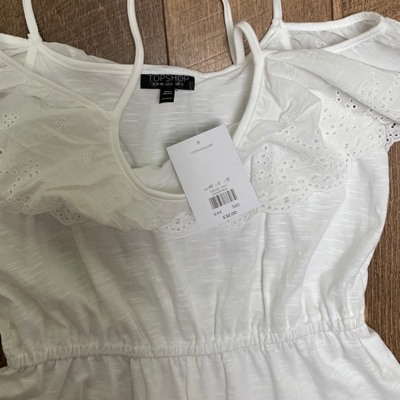 Eyelet ruffle romper - Picture 4 of 4